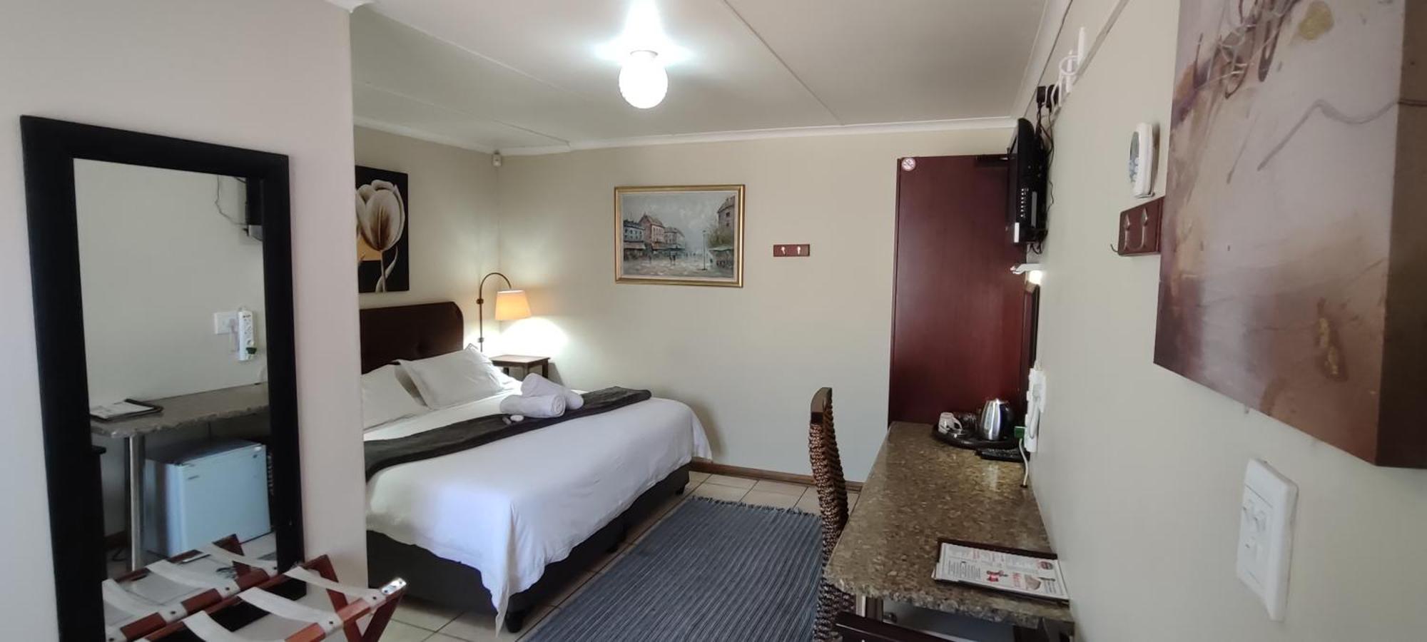 Premiere Guesthouse Bloemfontein Esterno foto