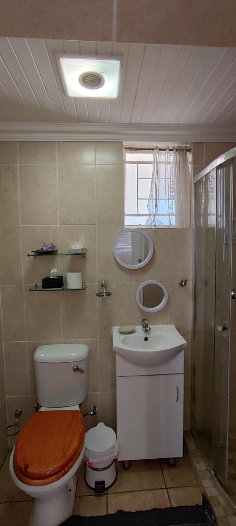 Premiere Guesthouse Bloemfontein Esterno foto